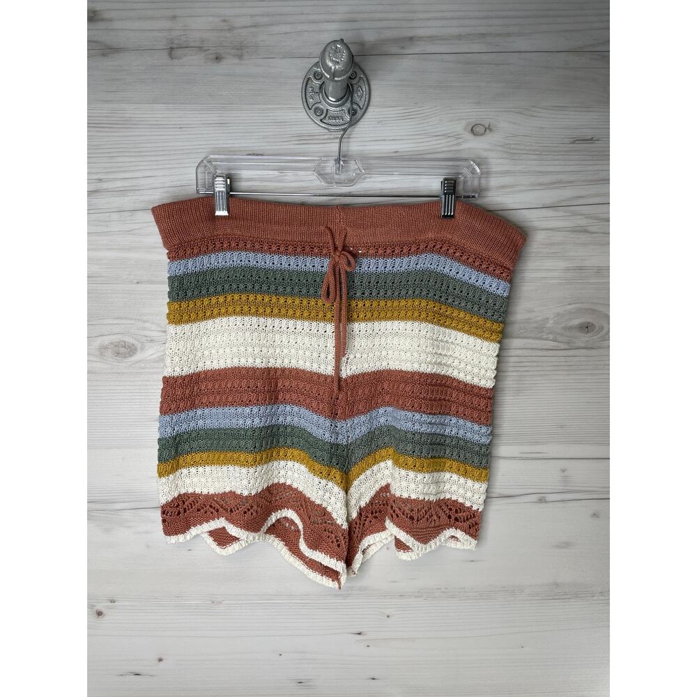 Jolie & Joy Womens XL Multicolor Striped Crochet Knit Shorts High Rise‎ Scallop
